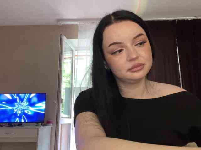MarinaSavastru webcam