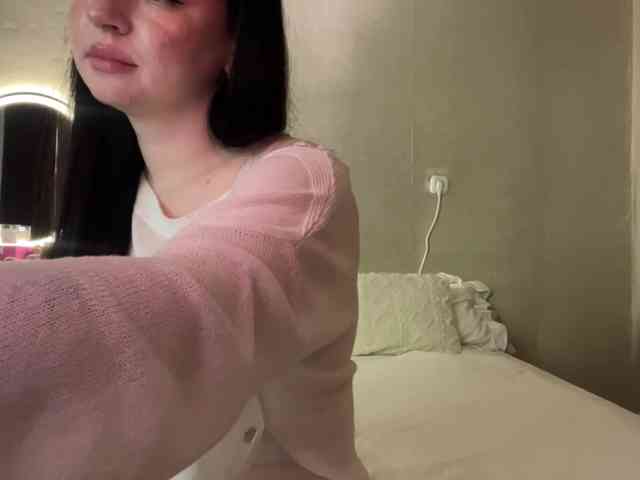 Marinasavastru's cam show statistics and live stream