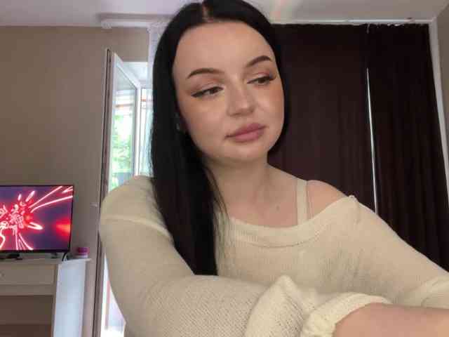 MarinaSavastru webcam