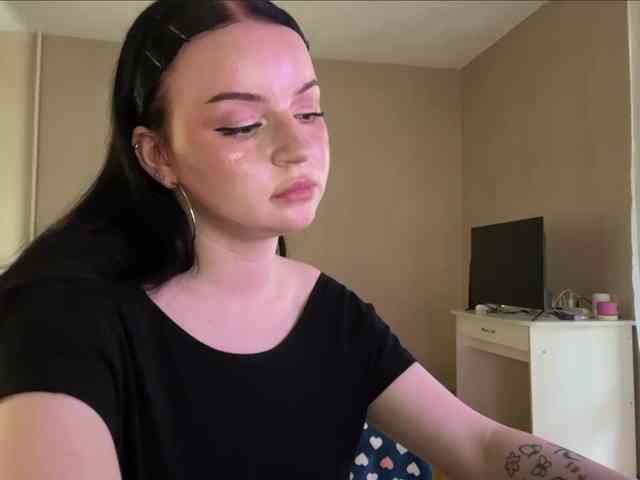 MarinaSavastru webcam