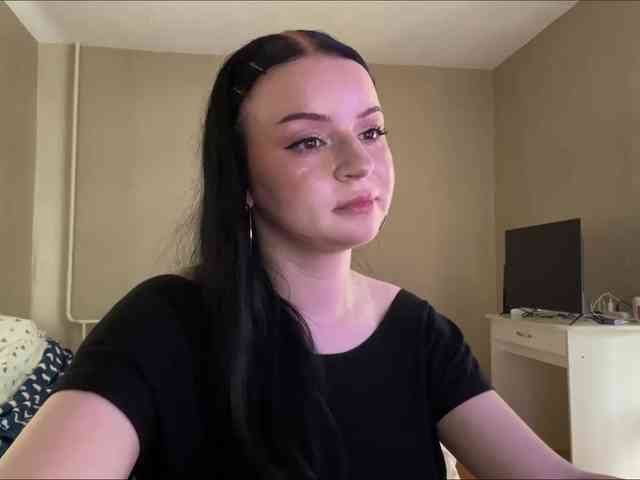 MarinaSavastru webcam