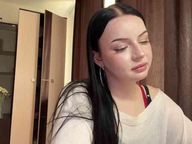 MarinaSavastru webcam