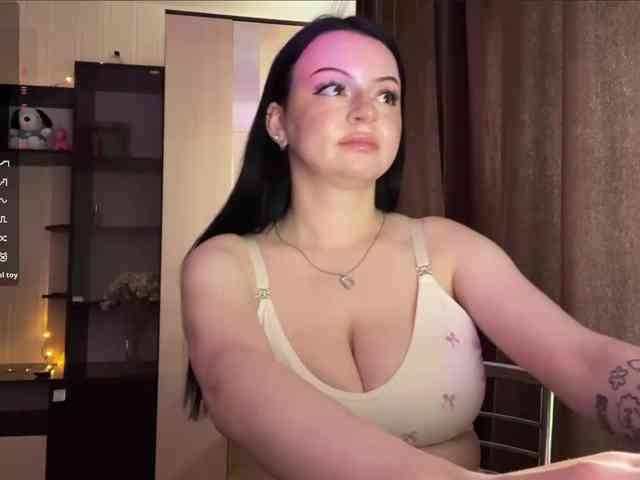 Model: MarinaSavastru