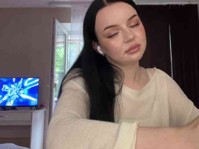 MarinaSavastru webcam