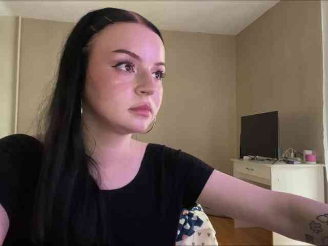 MarinaSavastru webcam