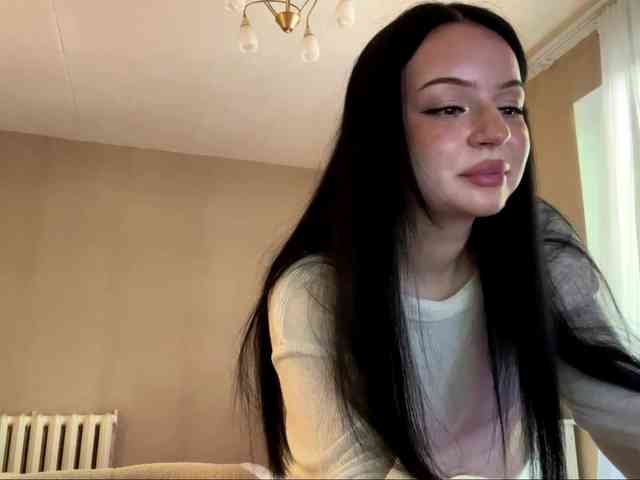 MarinaSavastru Live Webcam on BongaCams