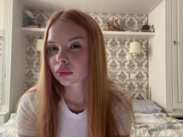 AmberKimchi live webcam show
