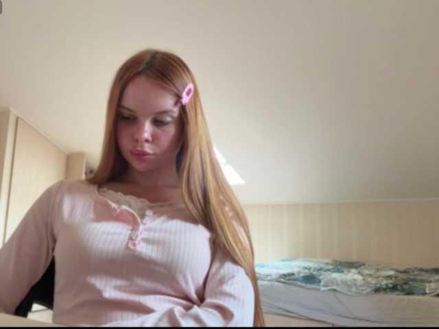 AmberKimchi live webcam show