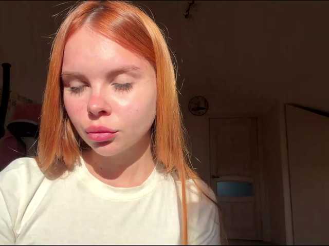 AmberKimchi live webcam show