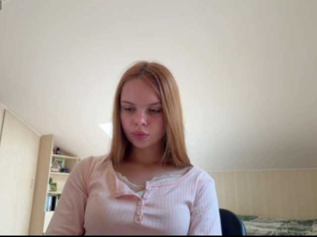 AmberKimchi live cam on BongaCams