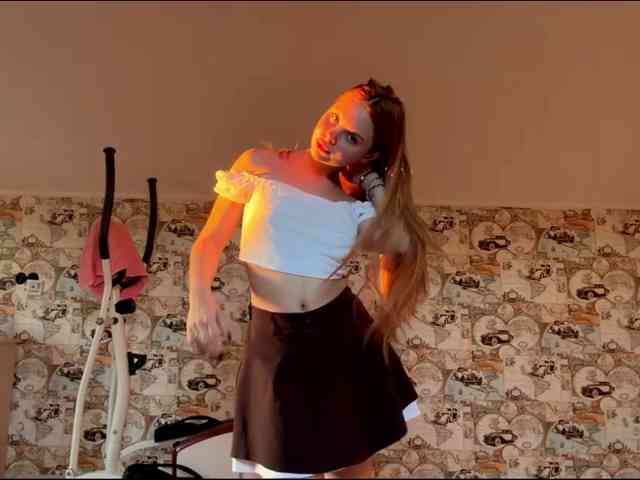 AmberKimchi webcam