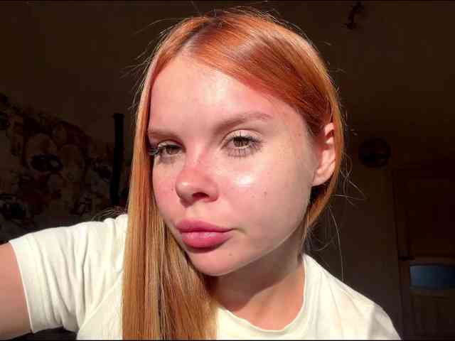 AmberKimchi webcam