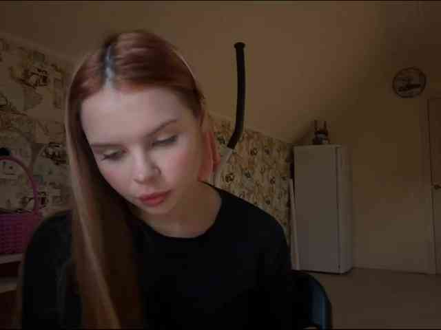 AmberKimchi webcam