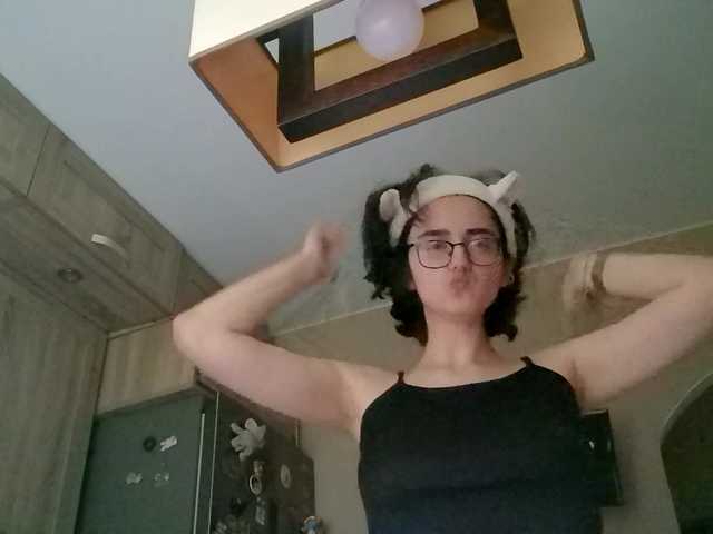 DonetteMarrin live webcam show