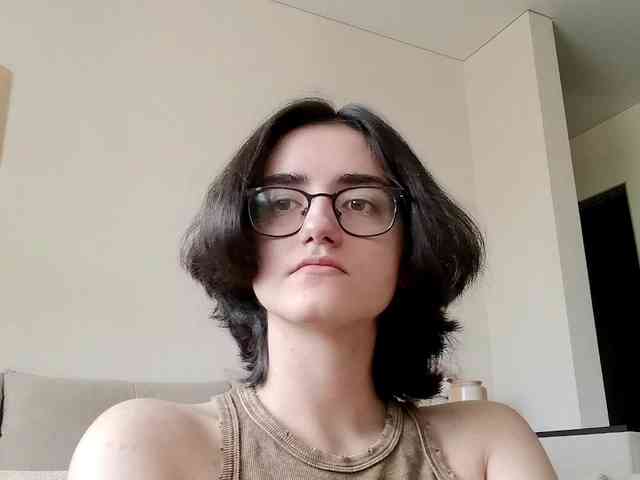 DonetteMarrin webcam