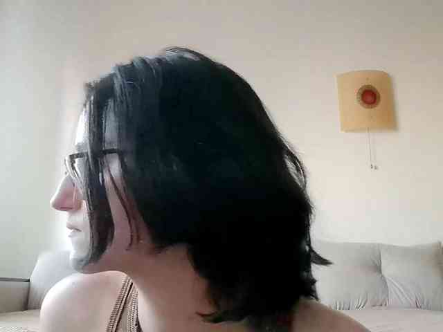 DonetteMarrin webcam