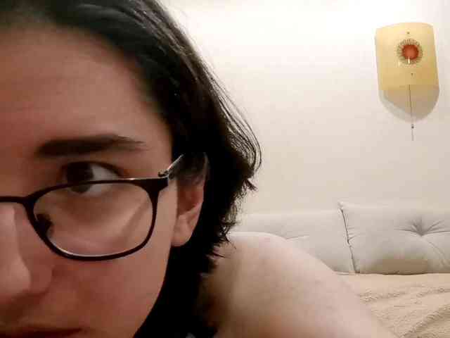 DonetteMarrin webcam