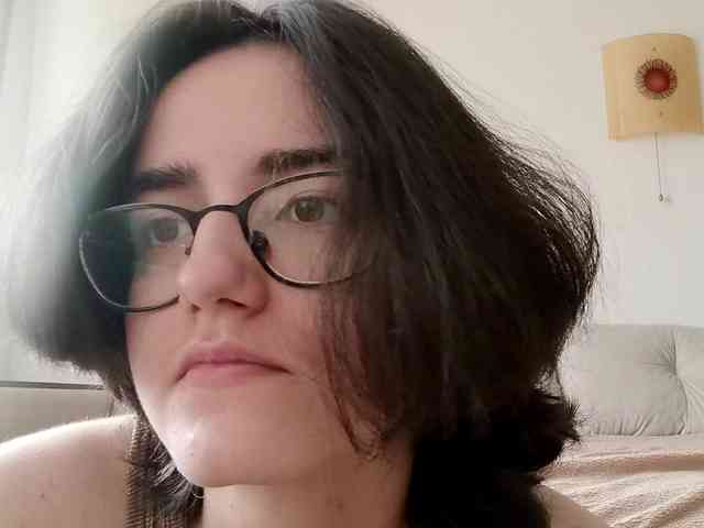 Modèle: DonetteMarrin