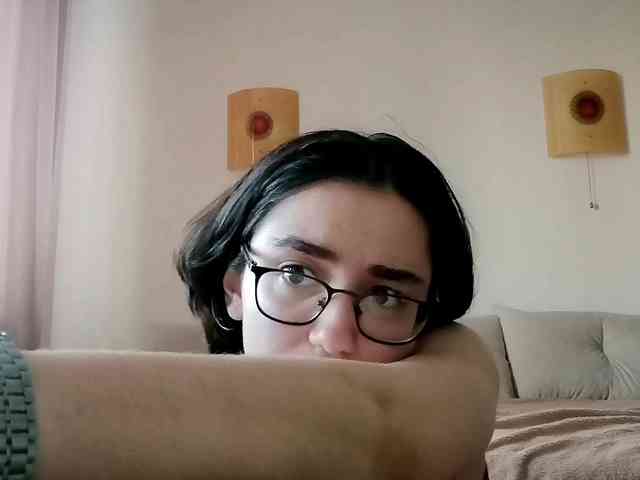 DonetteMarrin webcam