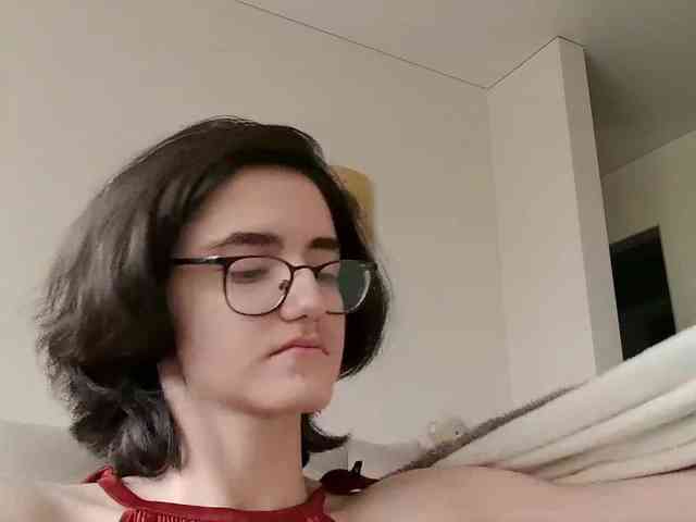 DonetteMarrin webcam