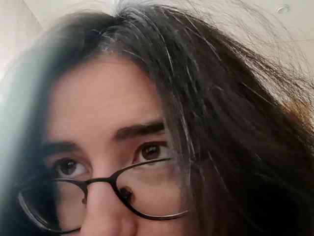 DonetteMarrin webcam