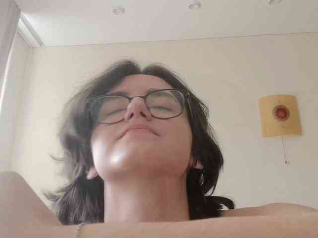 DonetteMarrin webcam