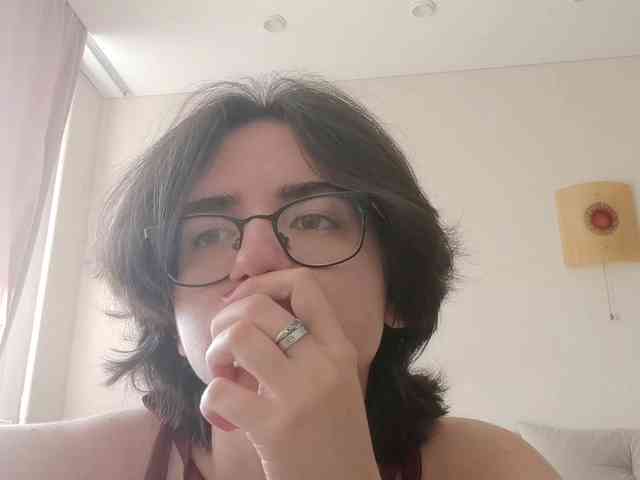 DonetteMarrin webcam