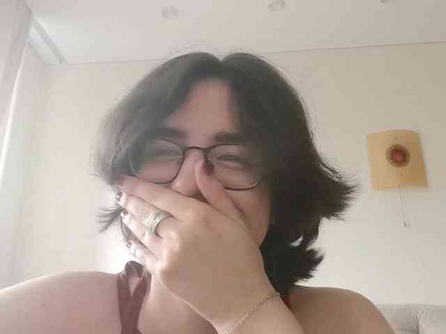 DonetteMarrin webcam