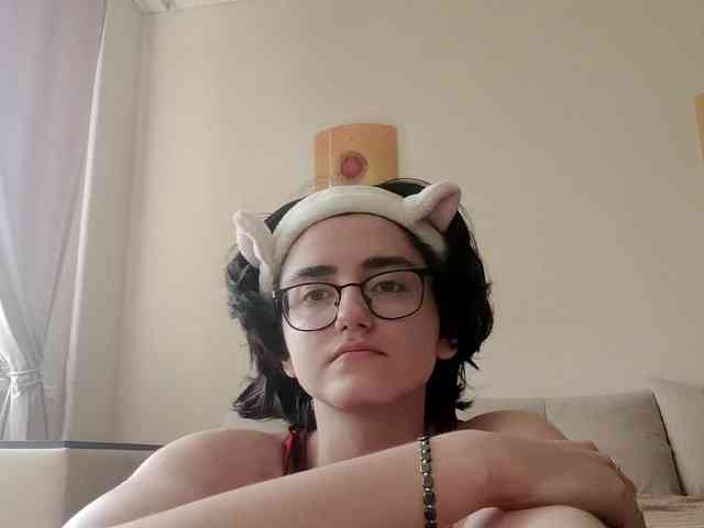 DonetteMarrin webcam