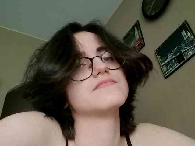 DonetteMarrin webcam