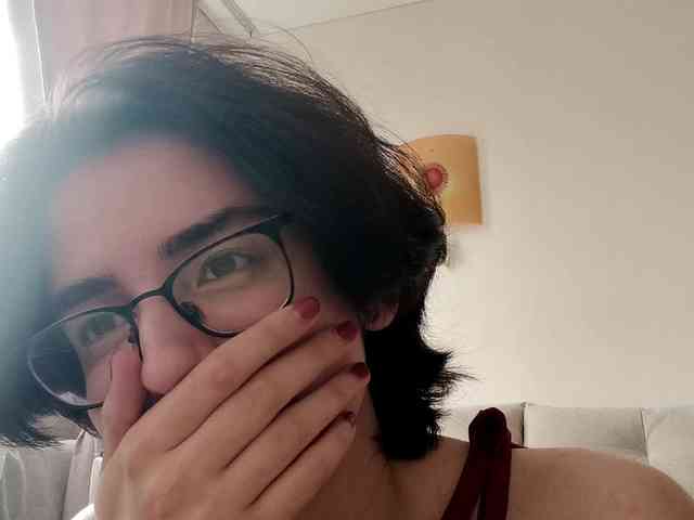 DonetteMarrin webcam