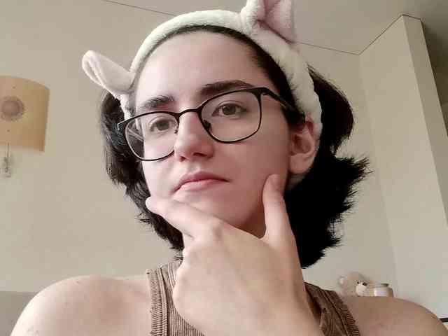 Modèle: DonetteMarrin