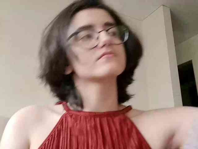 DonetteMarrin webcam