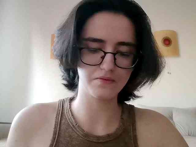 DonetteMarrin webcam