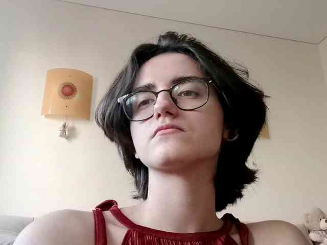 DonetteMarrin webcam