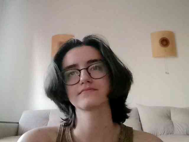 DonetteMarrin webcam