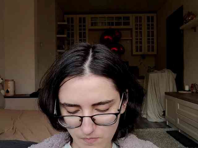 DonetteMarrin webcam