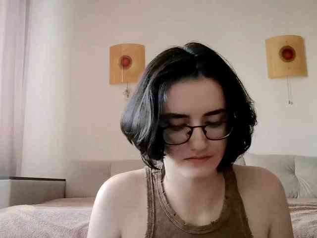 DonetteMarrin webcam