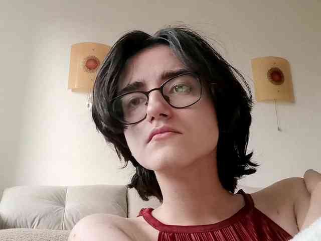 DonetteMarrin webcam