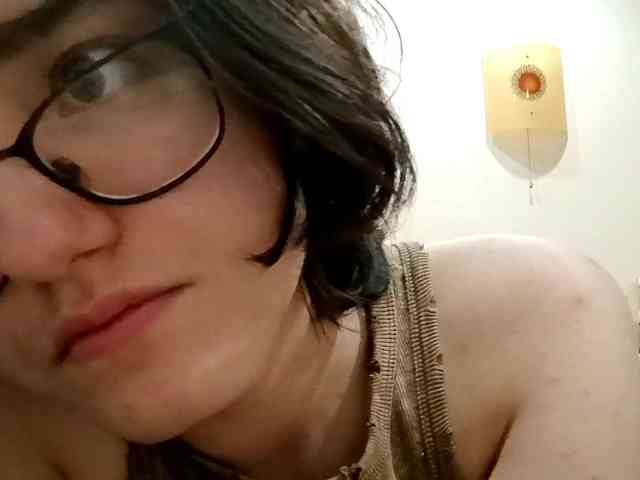 DonetteMarrin webcam