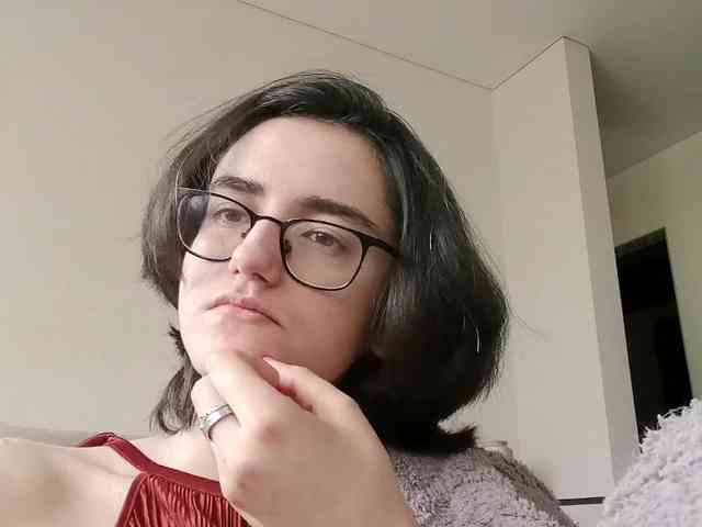 Modèle: DonetteMarrin