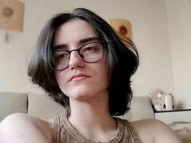 DonetteMarrin webcam