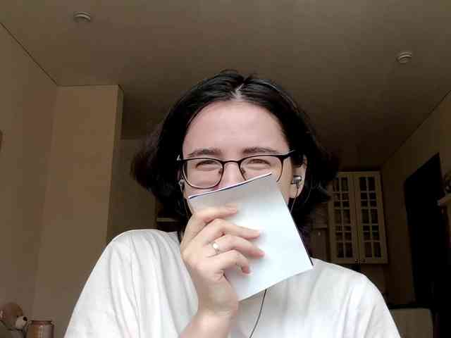 DonetteMarrin webcam