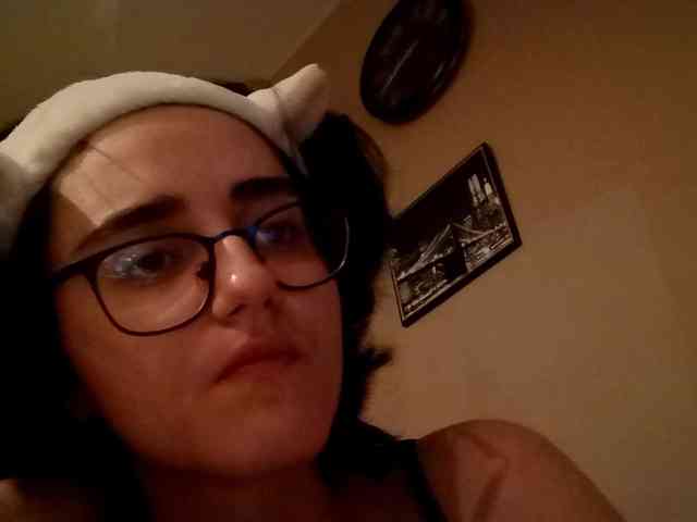 DonetteMarrin webcam
