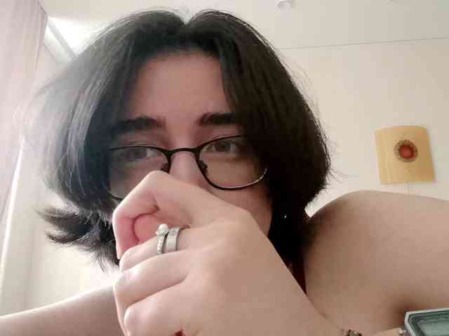 DonetteMarrin webcam