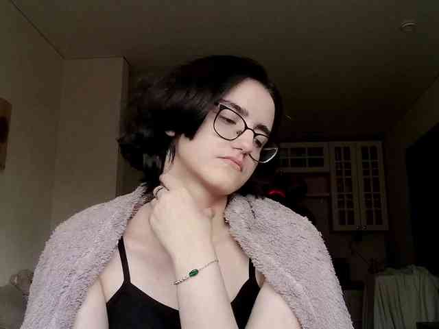 DonetteMarrin webcam