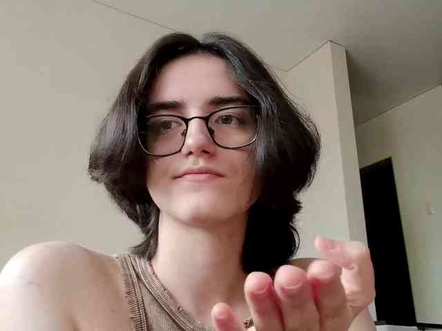 DonetteMarrin webcam
