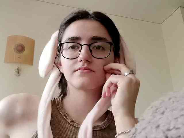 DonetteMarrin webcam