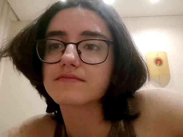 DonetteMarrin webcam