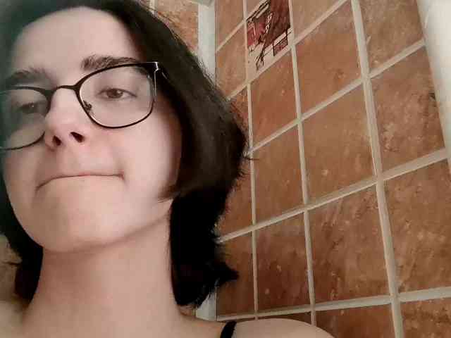 DonetteMarrin webcam